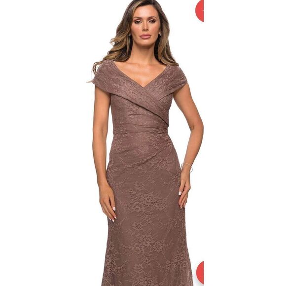 La Femme - 27982 V Neck Off Shoulder Knit Lace Sheath Long Dress in Cocoa NWT Si - Picture 3 of 8